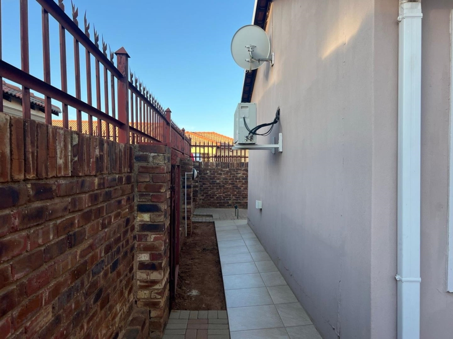 3 Bedroom Property for Sale in Mafikeng North West